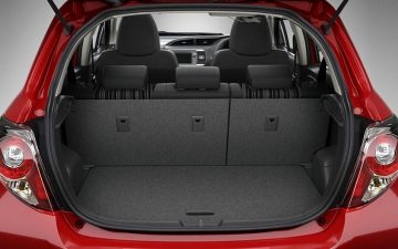 Rent Renault New Clio V or similar 